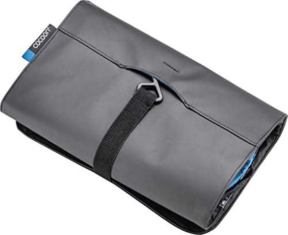 Minimalist Hanging Toiletry Kit